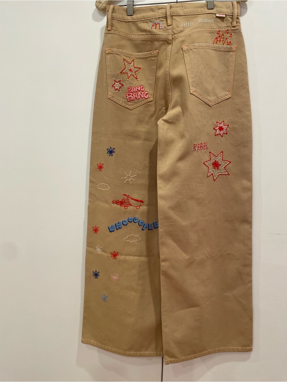 MOTHER SNACKS “DOUBLE DIP NERDY”MID RISE
WASH: KHAKI
*SIZE 28 *NWOT $378.00 - Picture 10 of 16